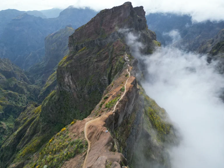PR1 Vereda do Areeiro Madeira