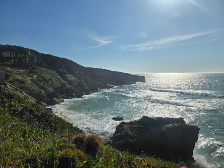 Chilling out on top of a cliff_2